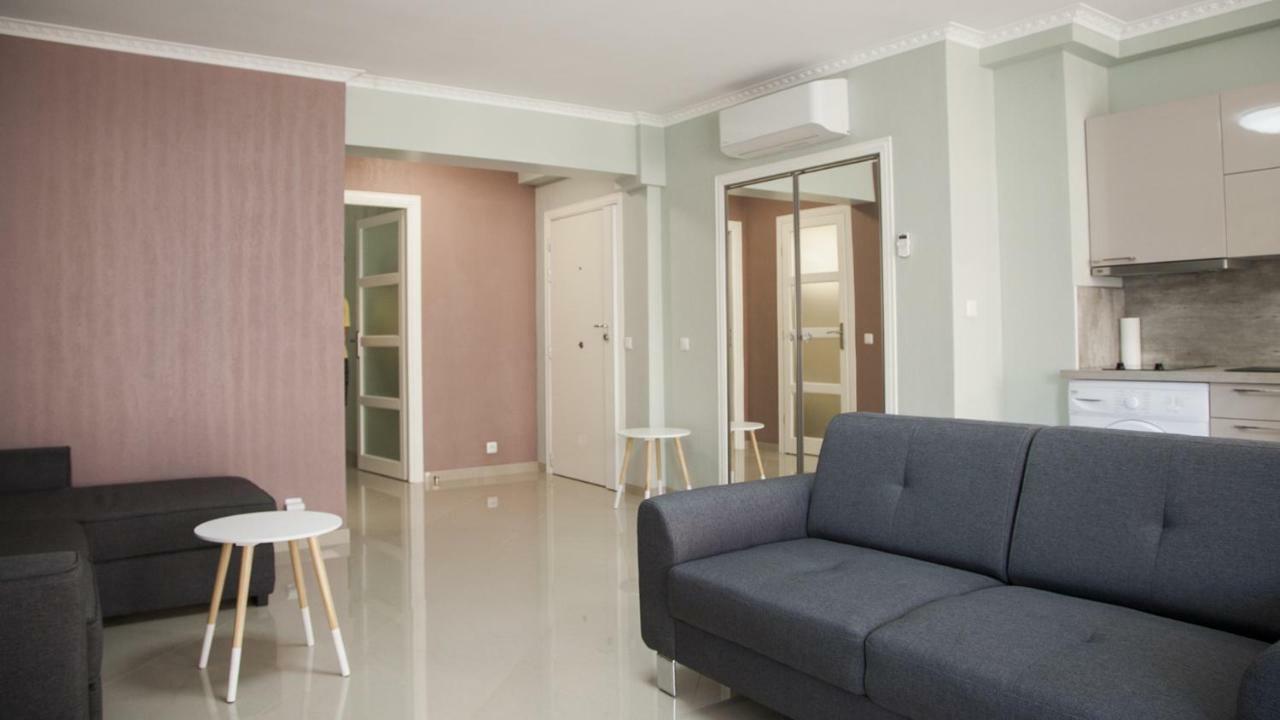 Big & Stylish 2 Room Flat Νίκαια Εξωτερικό φωτογραφία